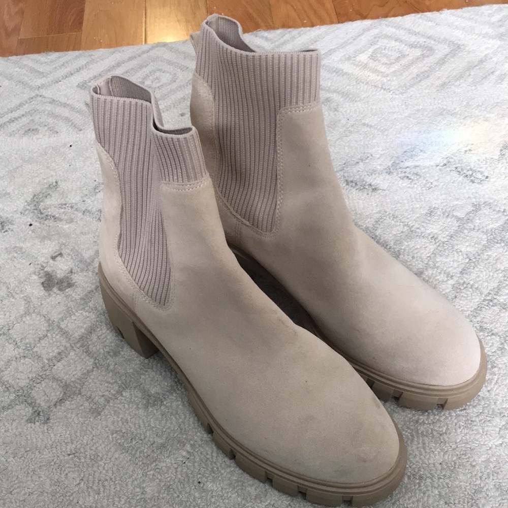Beige Steve Madden Hayle suede heeled boots - Picture 3 of 5